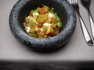 AUGUST des Apple and pear cake 4498