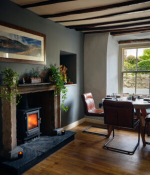 R Co Christmas interior