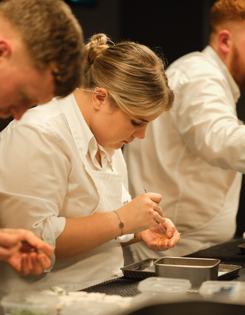 Black t 02 0383 small