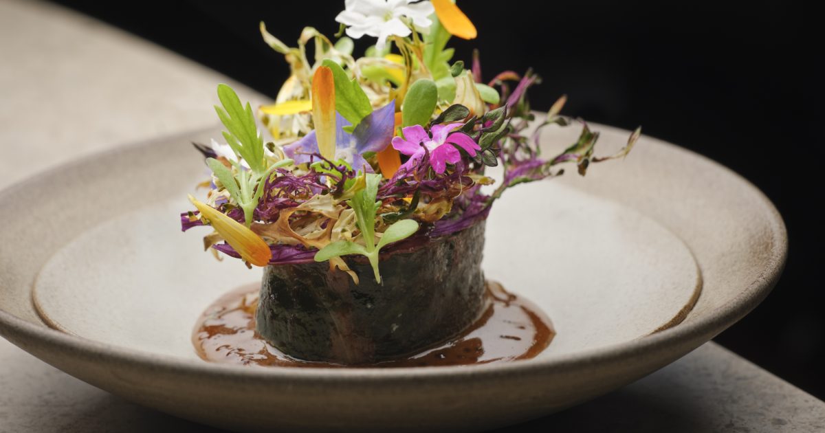 Aulis London