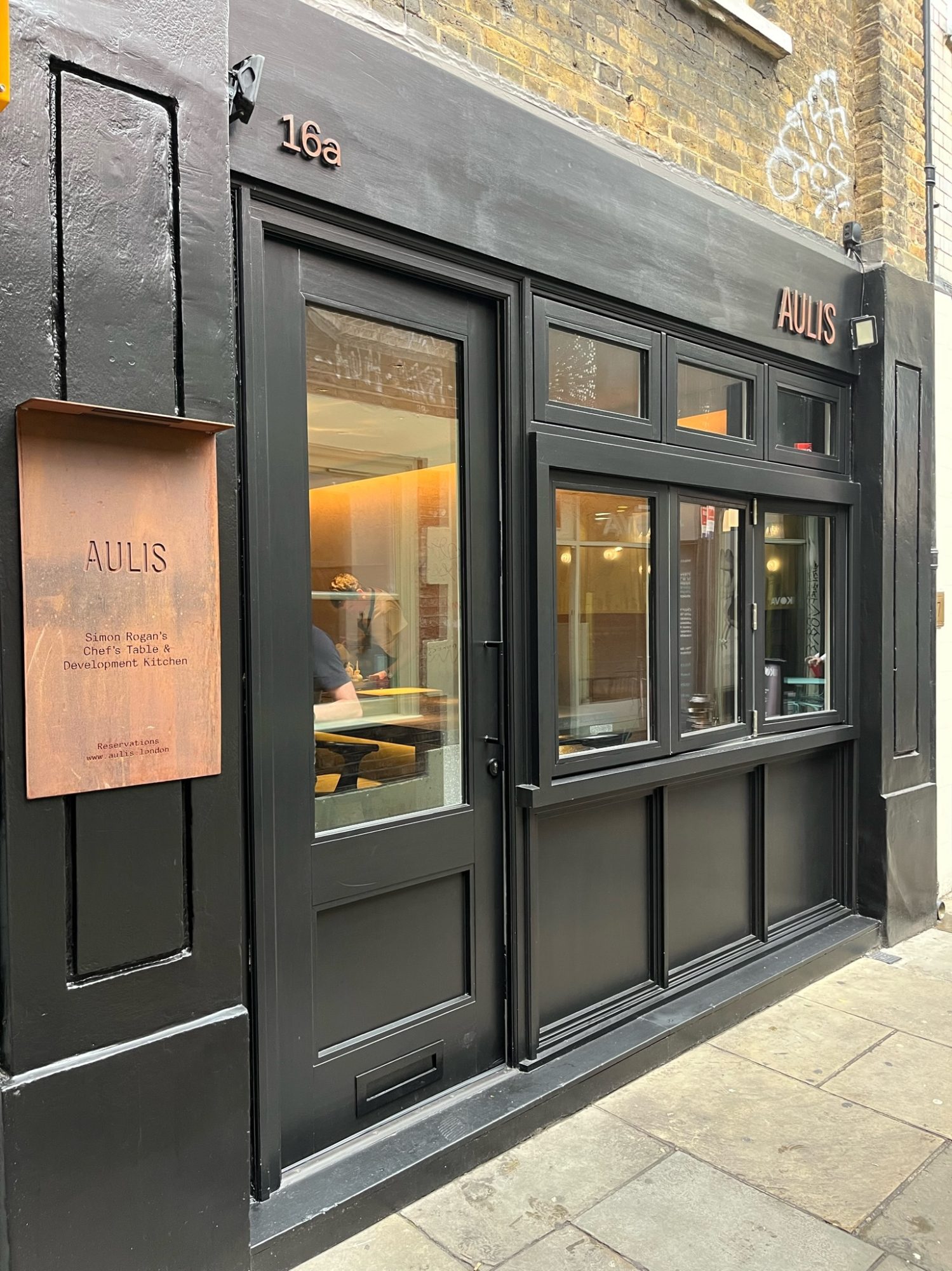 Aulis Ldn External 1