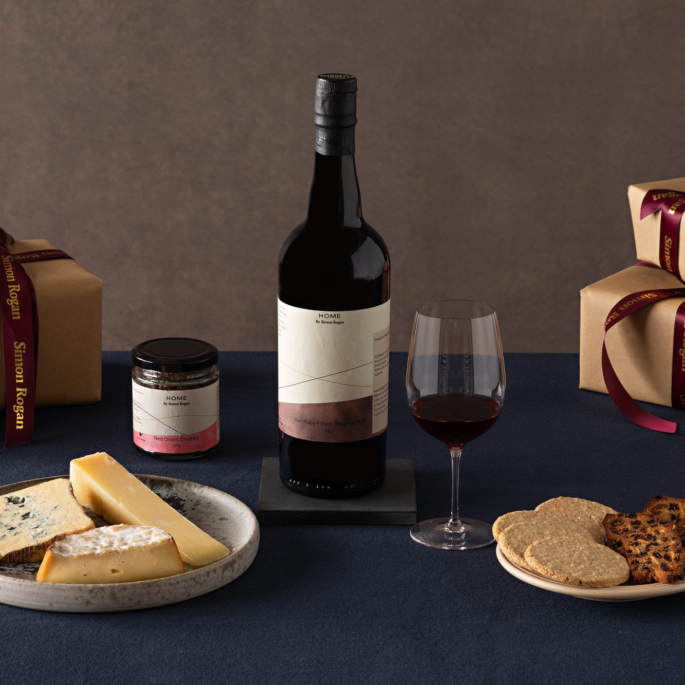 Nkc SR Hampers Christmas Cheese Wine Landscape copy