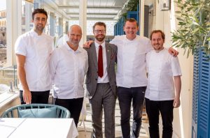 Alex Simon Service Justin De Souza 143