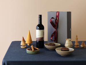 Nkc HOM Eby SR Christmas Hamper2026 Mulled Wine Chocolate Fondant Landscape copy jpg