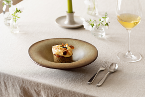 Valetnines at Home Honey Cake